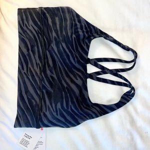 Lululemon Energy Bra Long Line Size 4 | NWT | Zebra / tiger print!